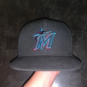 New Era Miami Marlins Baseball Fitted Cap 7 1/8
